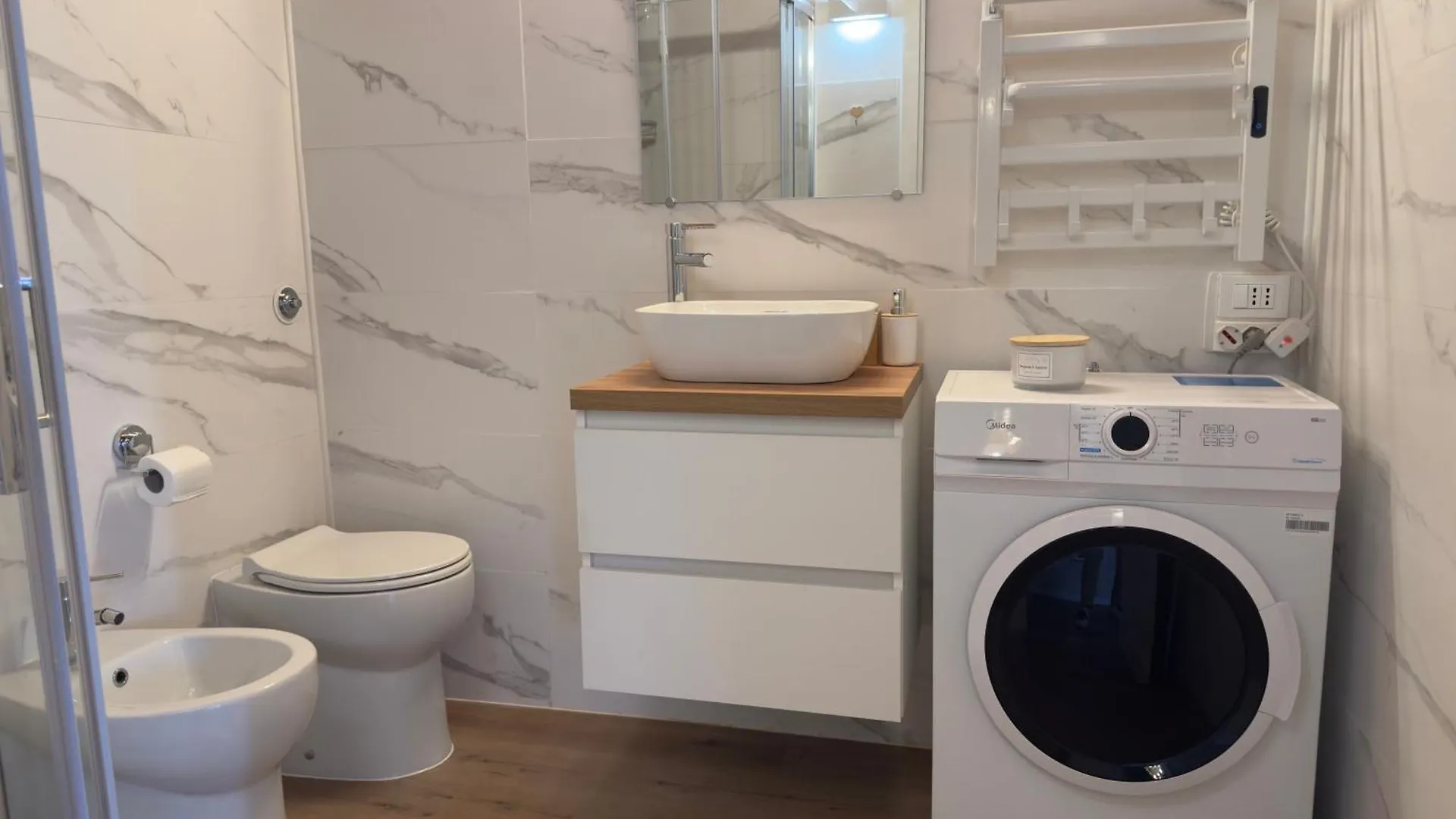 Apartment La Mini Home Monza